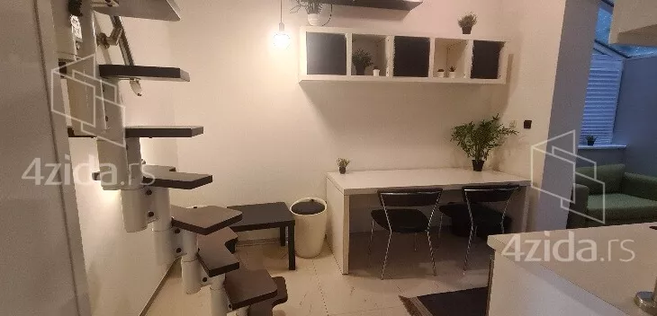 Garsonjera | 4zida
