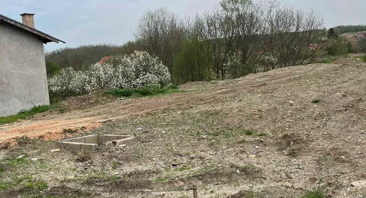 Građevinsko zemljište | 4zida