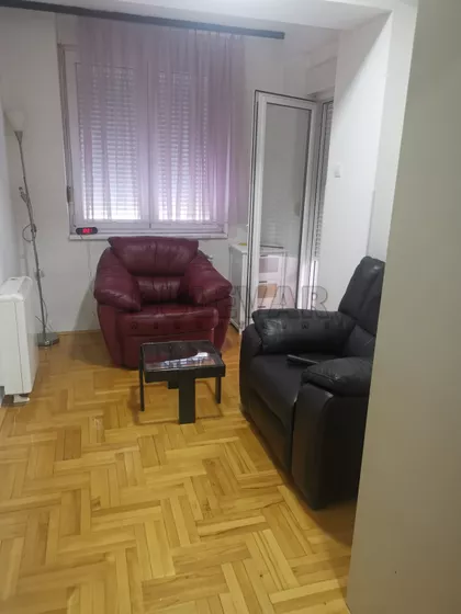 Romanijska | 4zida.rs