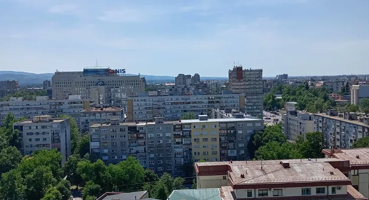 Troiposoban stan | 4zida
