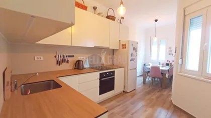 Dobrinjska | 4zida.rs