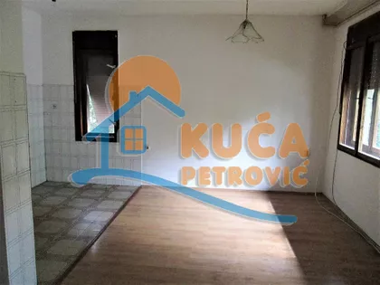 Knjazevačka | 4zida.rs