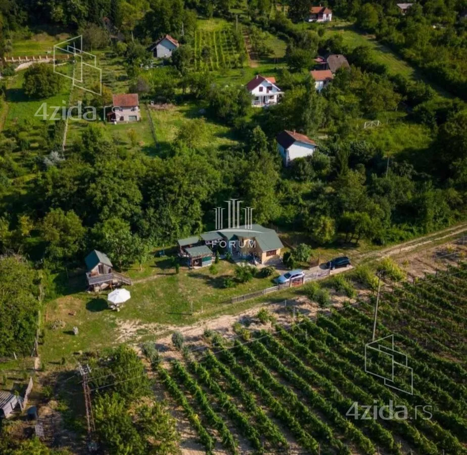 Kuća | 4zida
