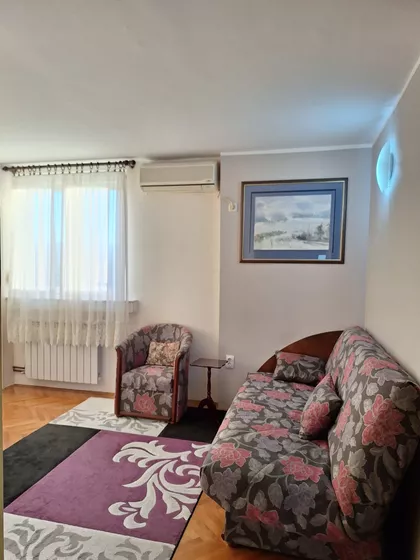 Vojvode Stepe 7 | 4zida.rs