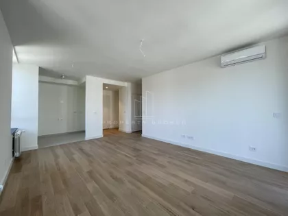 Nikolaja Kravcova | 4zida.rs