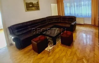 Otona Zupancica | 4zida.rs