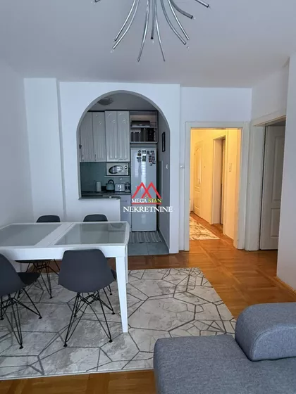 Bulevar Cara Lazara | 4zida.rs