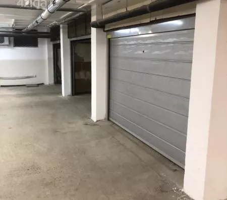 Garaža/Parking | 4zida