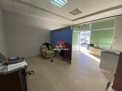 Pavla Papa | 4zida.rs