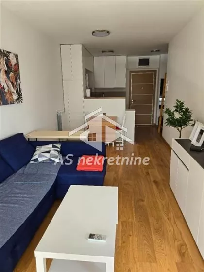 FON - Voždovac | 4zida.rs