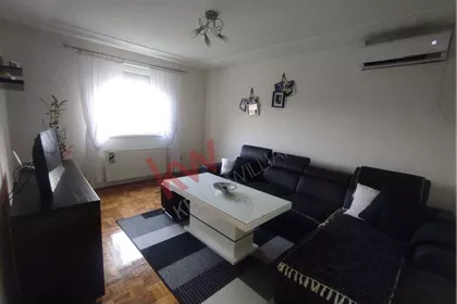 Staroškolska | 4zida.rs