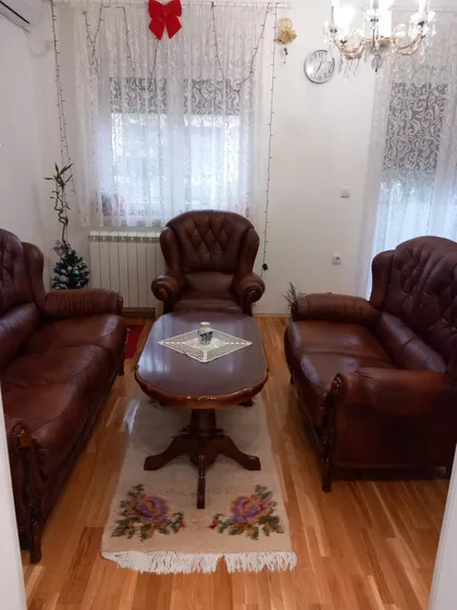 Zanatlijska | 4zida.rs