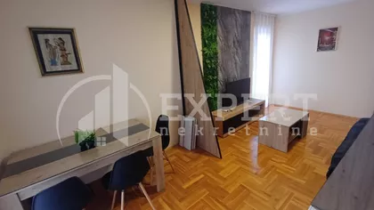 Momčila Milovanovića | 4zida.rs