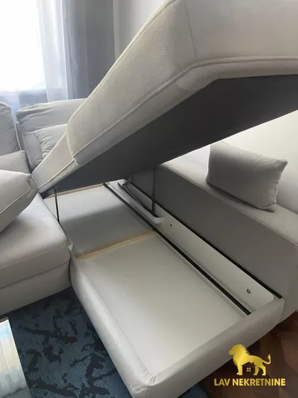 ZMAJ JOVINA | 4zida.rs