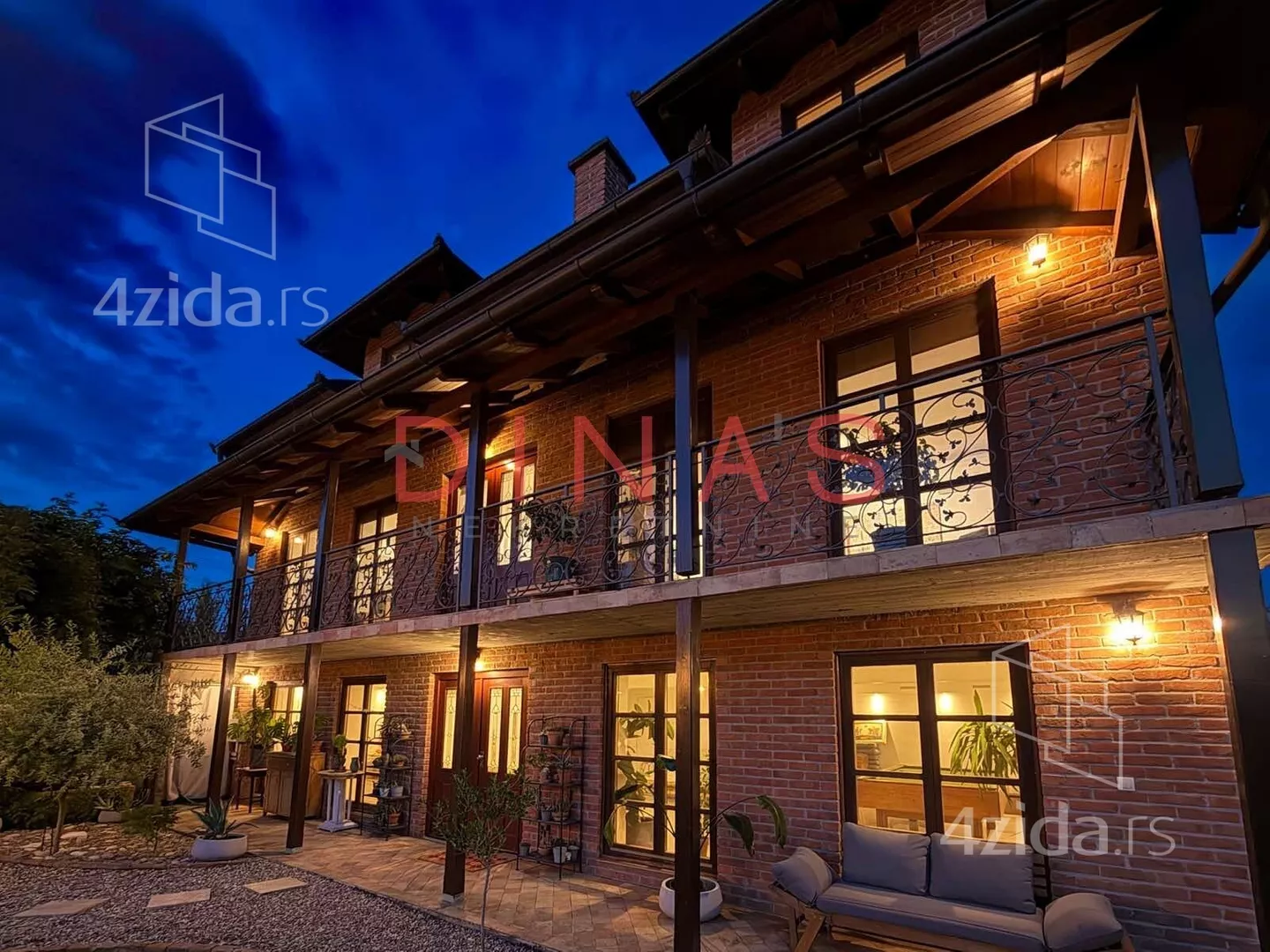 Kuća | 4zida