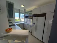 Šestosoban stan | 4zida