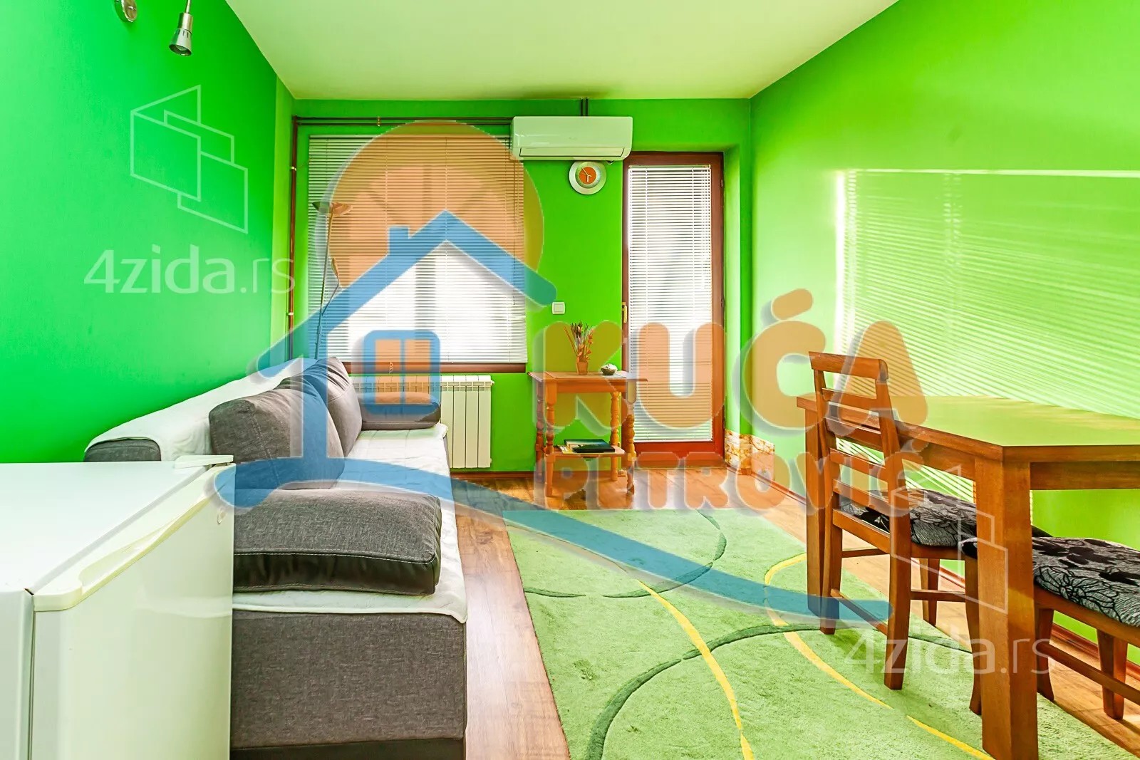 Jednoiposoban stan | 4zida