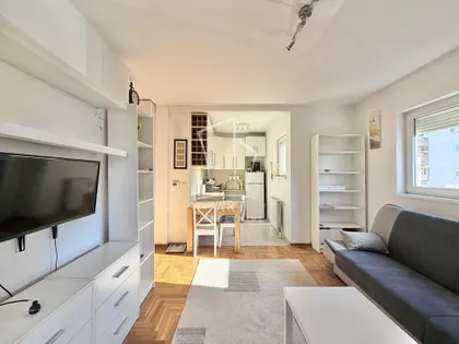 Miljana Miljanića | 4zida.rs