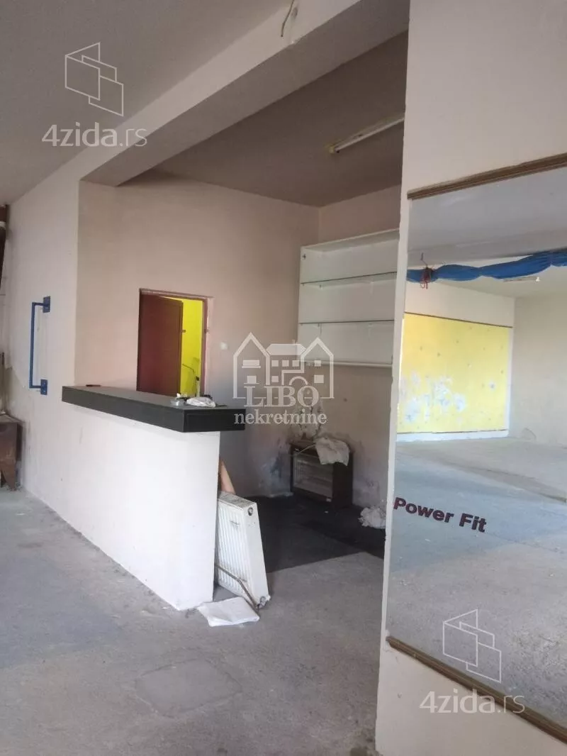 Poslovni prostor | 4zida