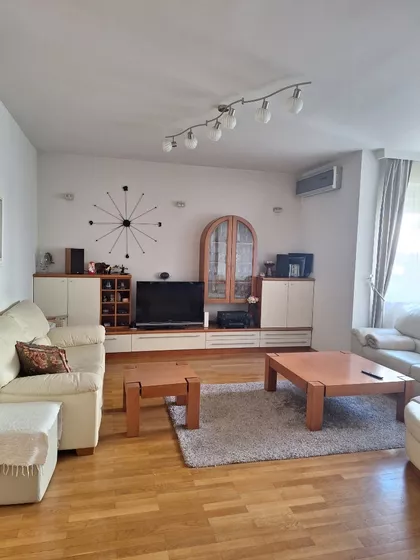 Slobodana Bajića | 4zida.rs