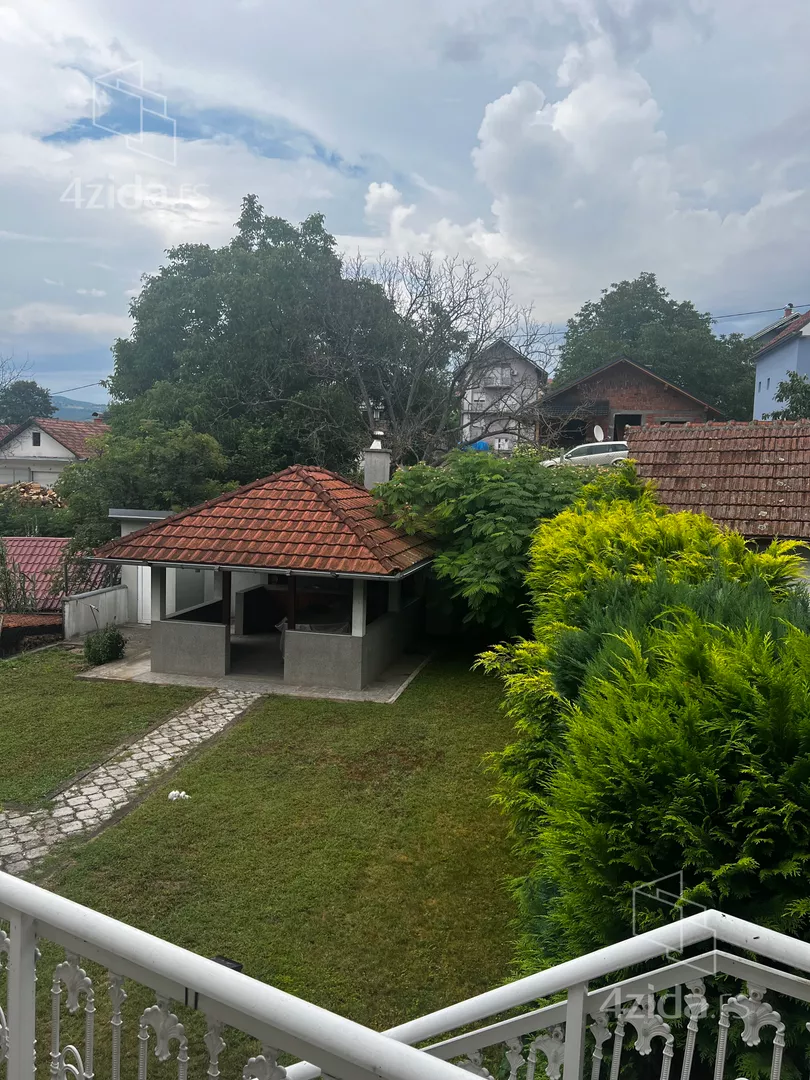 3-etažna kuća | 4zida
