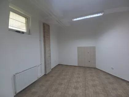 Hektorovićeva 1 | 4zida.rs