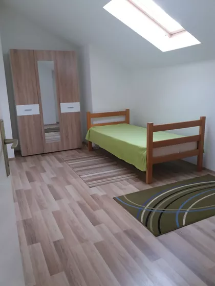 Mladena Mitrića 7 | 4zida.rs