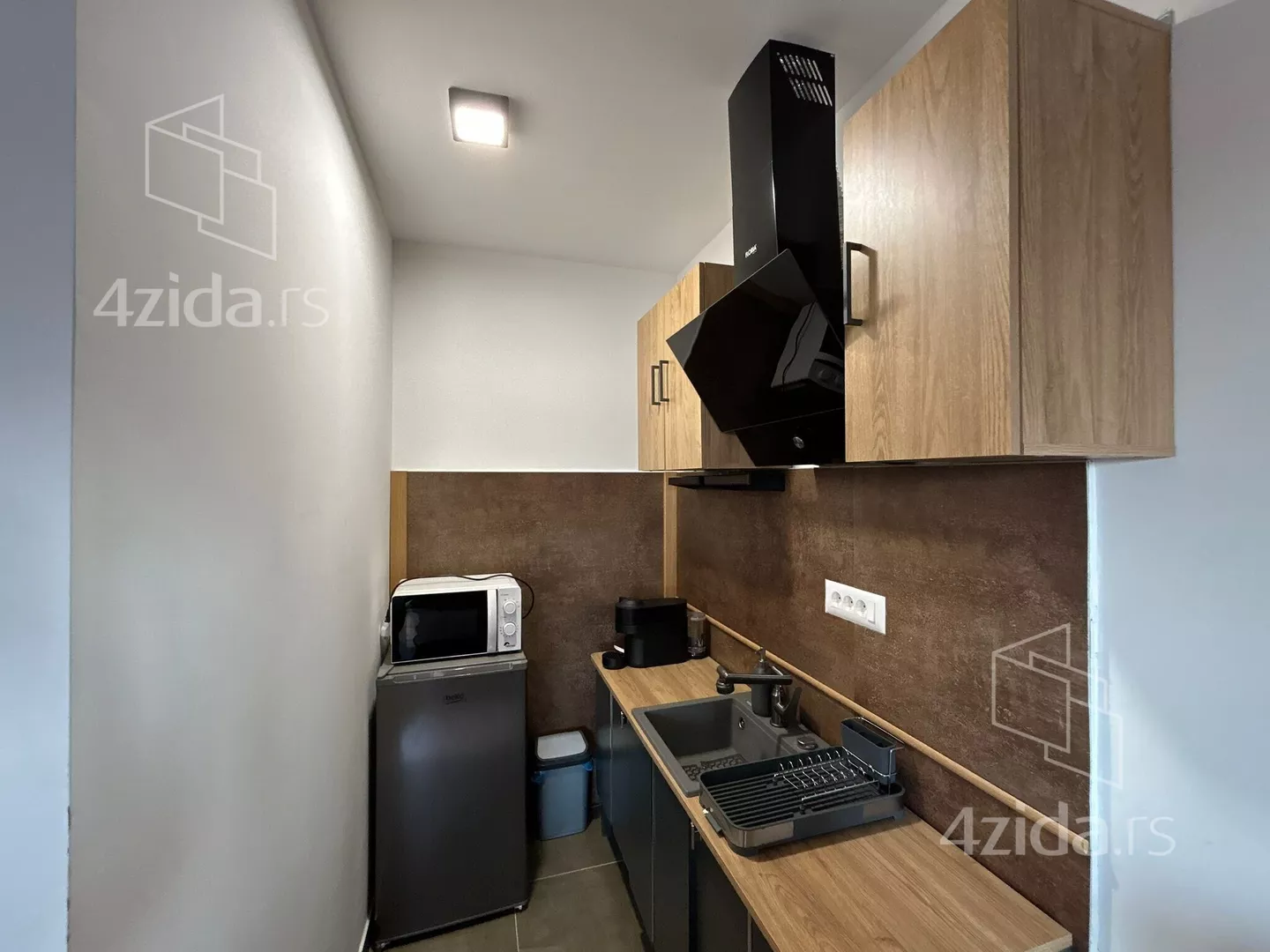 Garsonjera | 4zida