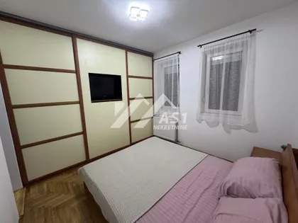 Tone Hadžića | 4zida.rs