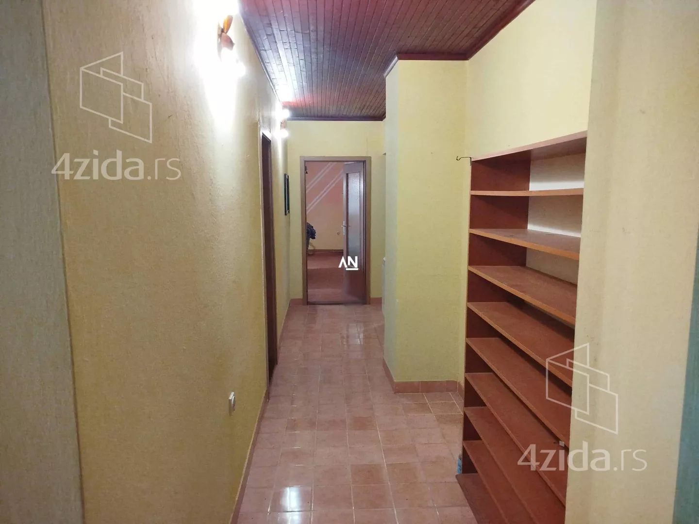 Kuća | 4zida