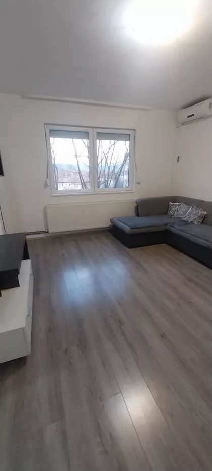 Paje Jovanovića 6 | 4zida.rs