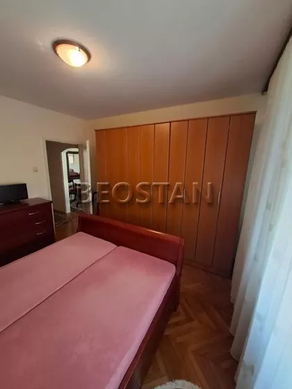 Studentski trg | 4zida.rs