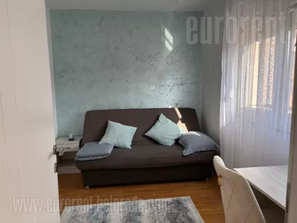 ZEMUN GORNJI GRAD | 4zida.rs