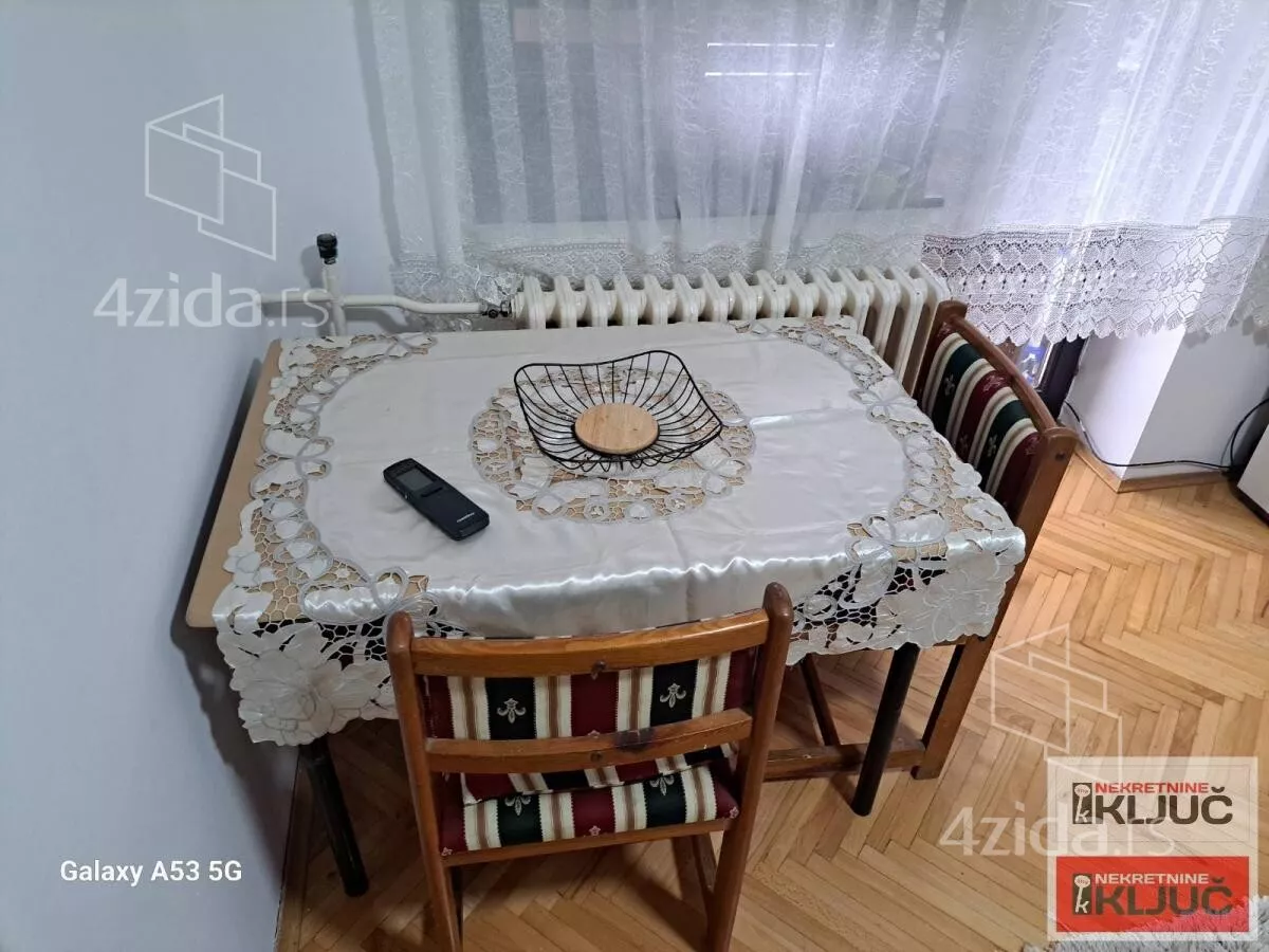 Garsonjera | 4zida
