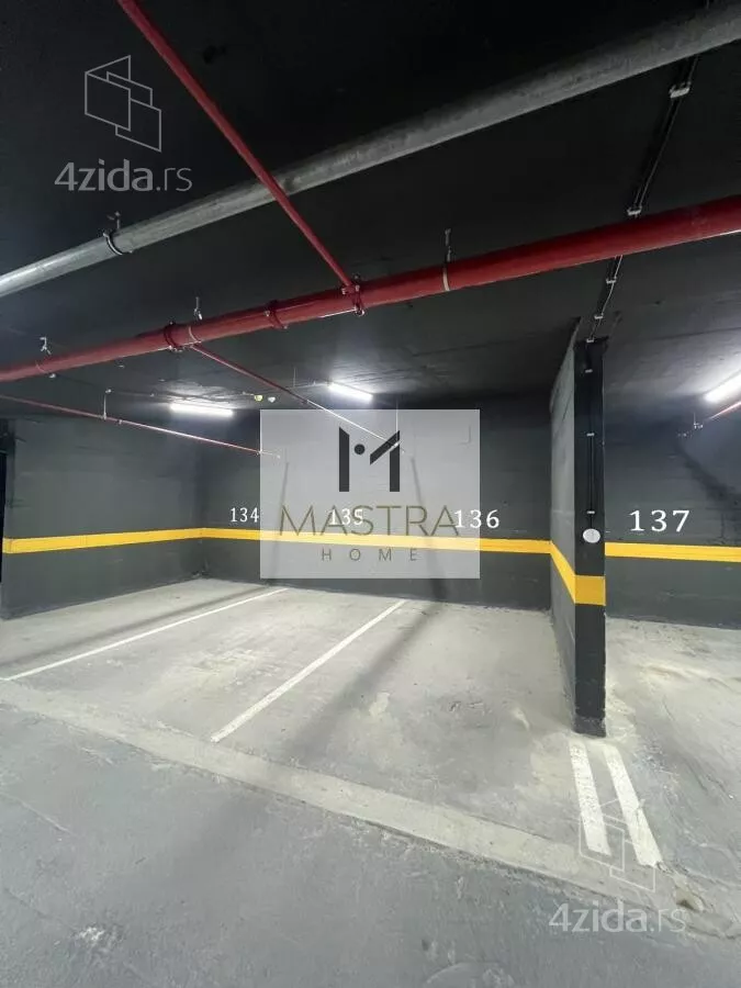 Garaža/Parking | 4zida