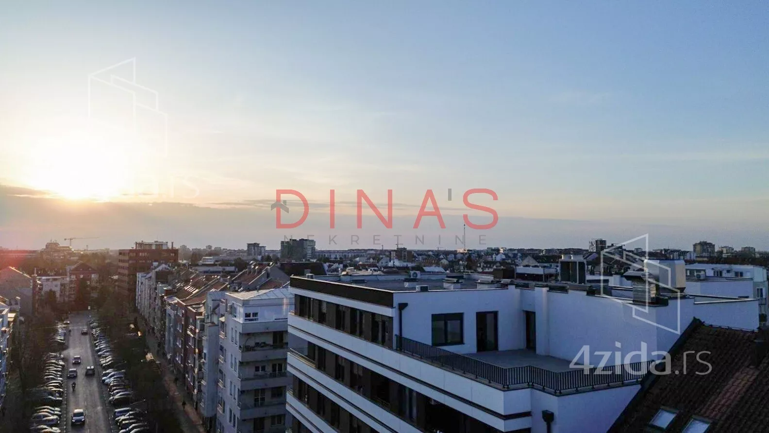 Četvorosoban stan | 4zida