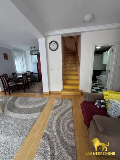 DANILA KIŠA | 4zida.rs