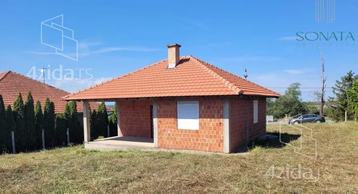 Plac | 4zida