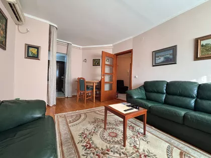 Dečanska bb | 4zida.rs