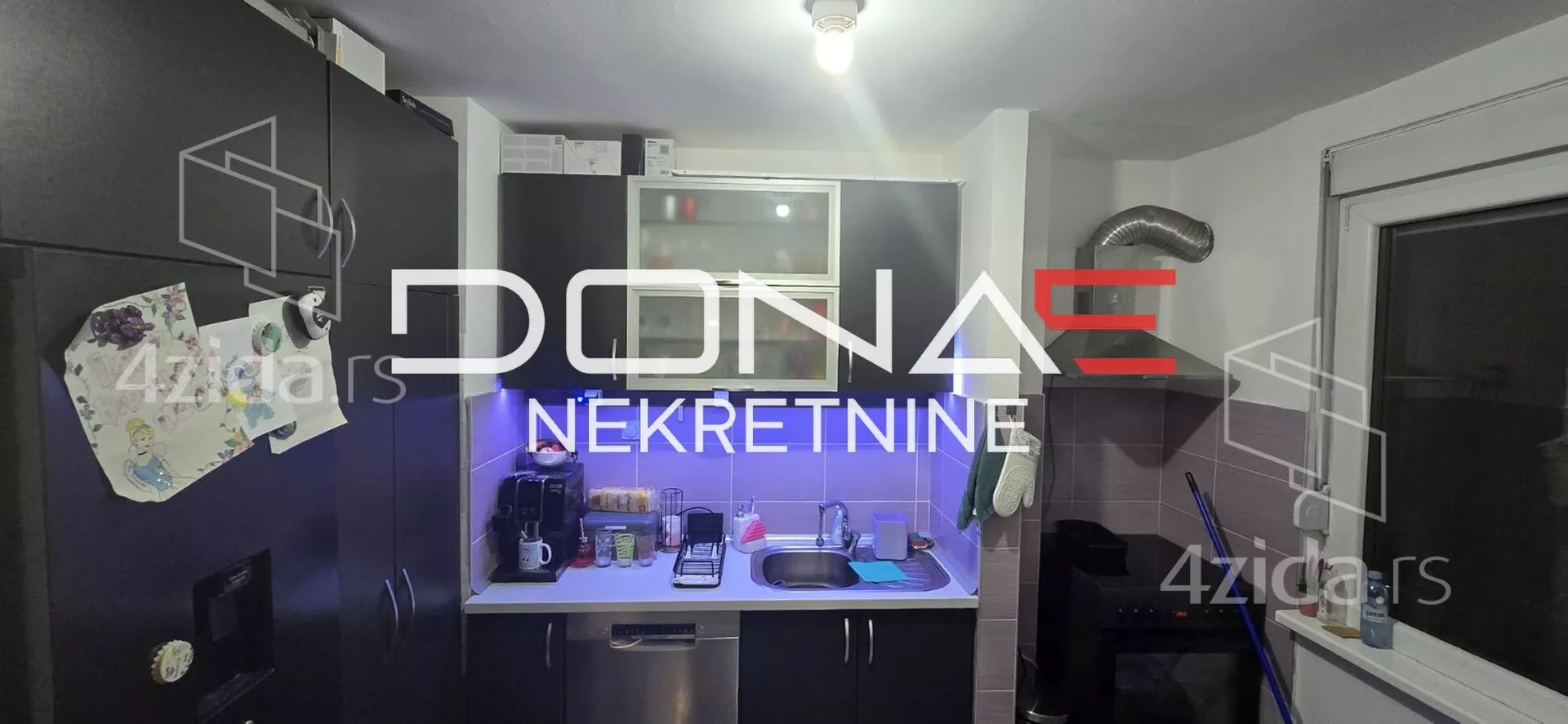 Dvoiposoban stan | 4zida