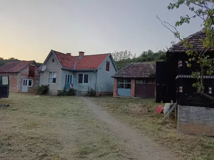 Volujac | 4zida.rs