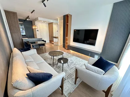 Luke Ćelovića Trebinjca 15 | 4zida.rs