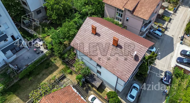 4-etažna kuća | 4zida
