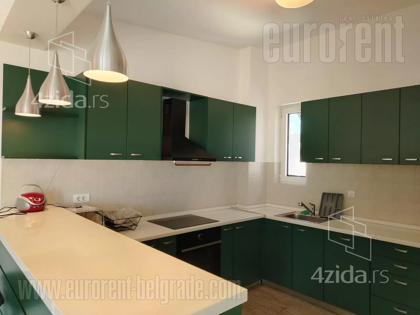 Poslovni prostor | 4zida