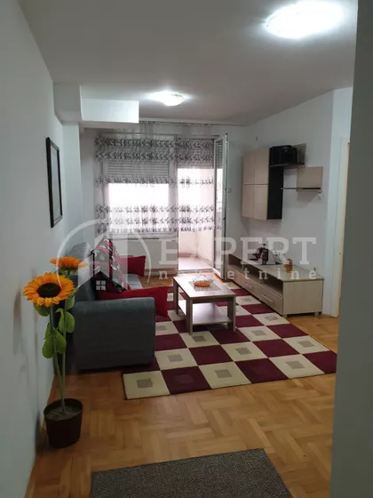 Kej Kola srpskih sestara | 4zida.rs