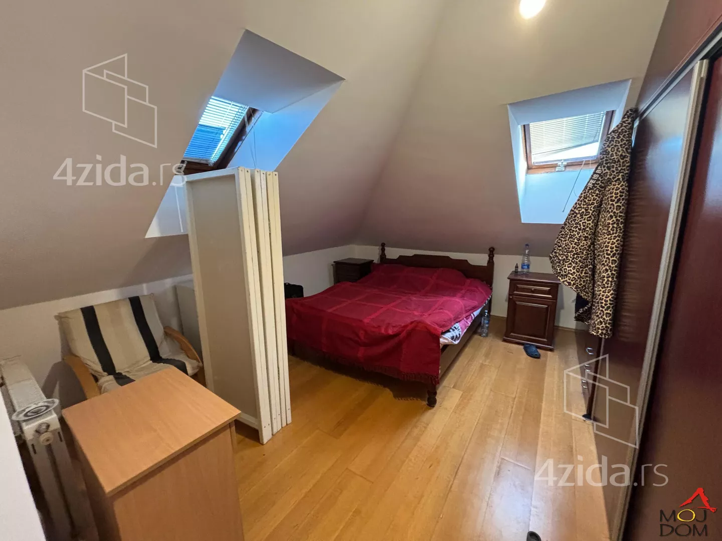 Troiposoban stan | 4zida
