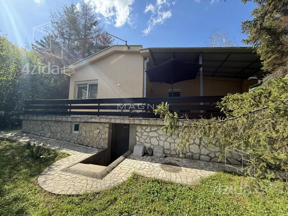 Kuća | 4zida