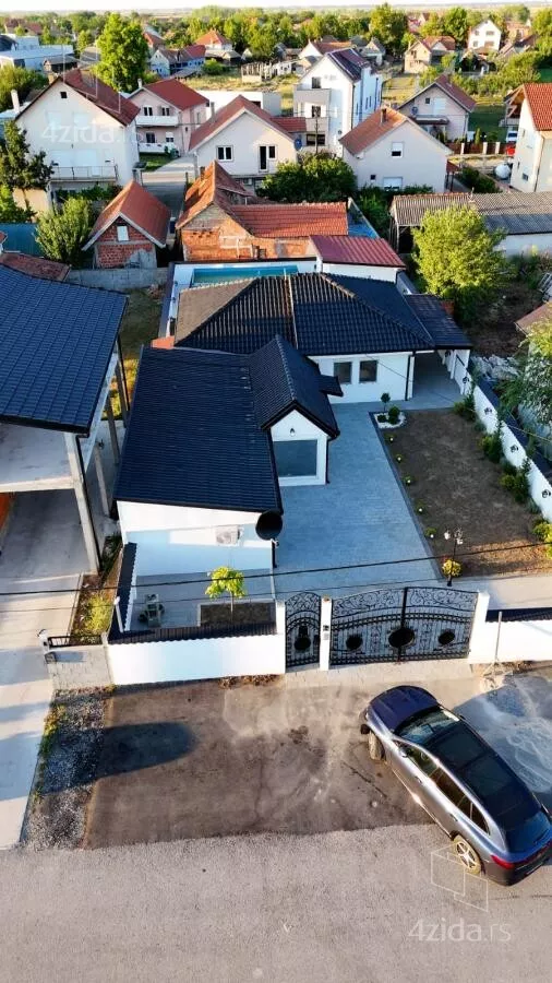 Kuća | 4zida