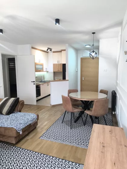 Južni Bulevar | 4zida.rs