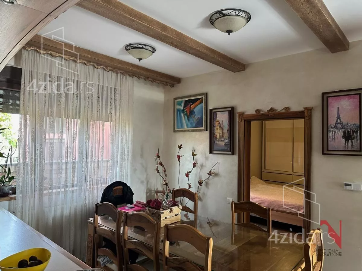 Kuća | 4zida